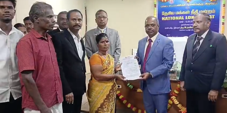 சண்டையால் எதையும் சாதிக்க முடியாது அன்பும் உறவும் மட்டுமே சாதிக்க முடியும் இன்று 3 தம்பதியர்களுக்கு குடும்ப நல வழக்குகளில் சேர்ந்து வாழ தீர்வு