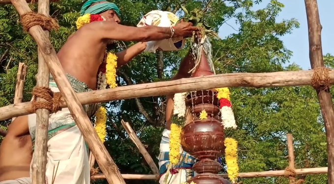 மயிலாடுதுறை 2 ஆயிரம் ஆண்டுகள் பழமை வாய்ந்த படித்துறை விஸ்வநாதர் ஆலயத்தின் அஷ்டபந்தன மகா கும்பாபிஷேகம்