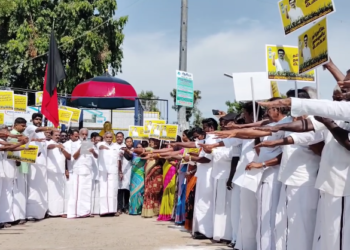 பேரறிஞர் அண்ணாவின் பிறந்தநாளை முன்னிட்டு கொரடாச்சேரியில் அண்ணா சிலைக்கு மரியாதை செலுத்தி உறுதி மொழி