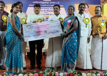 மயிலாடுதுறையில்682மகளிர் சுயஉதவிக்குழுக்களுக்கு54கோடியே88லட்சம் வங்கி கடன் உதவி&அடையாள அட்டை வழங்கும் விழா