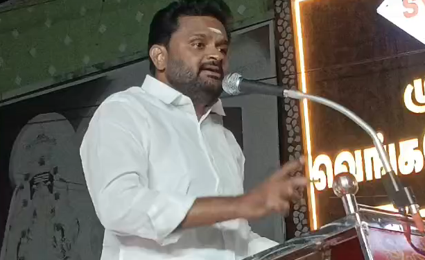 விழுப்புரம் நகர அதிமுக சார்பில் திமுக அரசை கண்டித்து கண்டன தெருமுனை பிரச்சார கூட்டம்