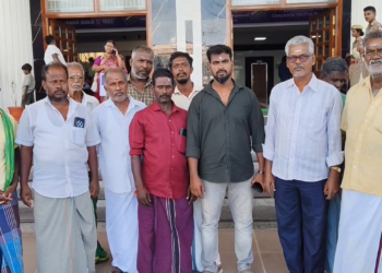 செறுதியூர் கிராமத்தில் உள்ள அரசு நேரடி நெல் கொள்முதல் நிலையத்தில் ஒரு மாதமாக தவித்து வருவதாக விவசாயிகள் மாவட்ட ஆட்சியர் மக்கள் குறைதீர் கூட்டத்தில்