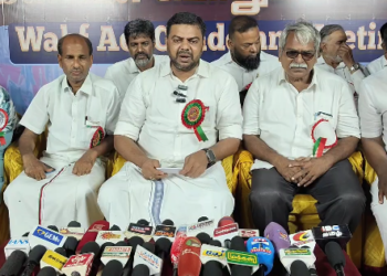 நீடூரில் வகுப்பு திருத்த சட்ட மசோதாவை திரும்ப பெற வலியுறுத்தி எஸ்டிபிஐ கட்சியின் பொதுக்கூட்டம்