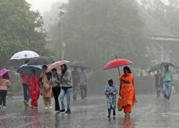 தமிழகத்தில் கனமழை எச்சரிக்கை – 4 நாட்களுக்கு வானிலை மையம் அறிவிப்பு