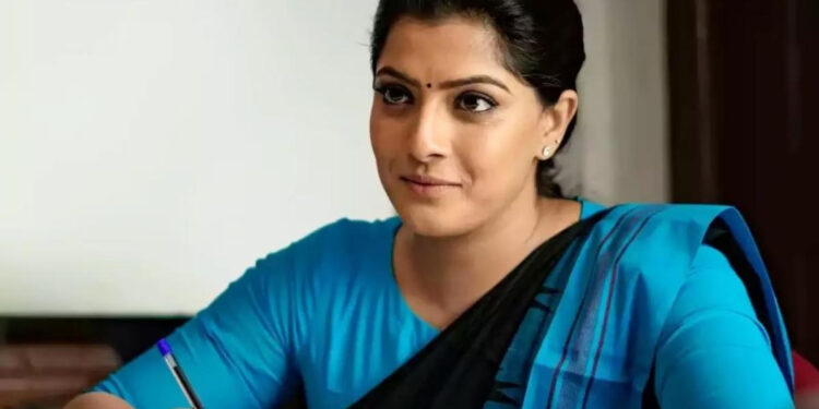 வரலட்சுமி சரத்குமார் இயக்குனராக அறிமுகம்