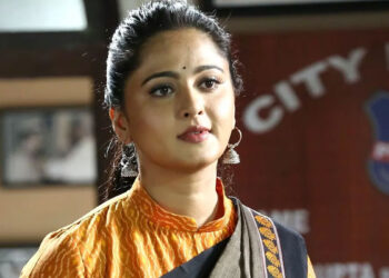 சமூக வலைத்தளங்களில் இருந்து விலகுகிறேன் – நடிகை அனுஷ்கா