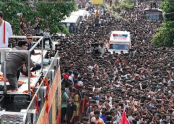 விஜய் பரப்புரை பயணத்தில் விதிமீறல் : தவெக நிர்வாகிகள் 5 பேர் மீது வழக்குப்பதிவு