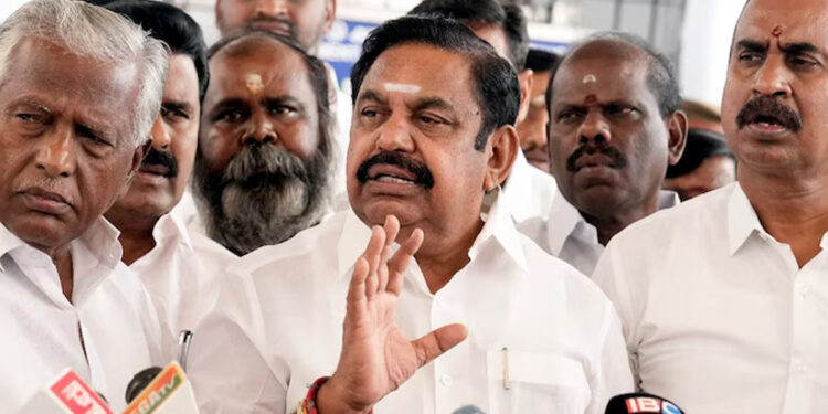 210 தொகுதிகளில் அதிமுக வெற்றி பெற்று ஆட்சி அமைக்கும் : இபிஎஸ் நம்பிக்கை