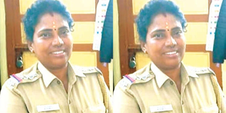கடலூரில் பெண் போலீஸ் இன்ஸ்பெக்டர் பணியிடை நீக்கம்