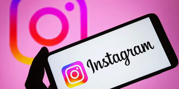 ‘இன்ஸ்டாகிராம்’ காதல் மோசடி : பள்ளி மாணவியிடம் நகை, லேப்டாப் பறிப்பு – சேலத்தில் அதிர்ச்சி