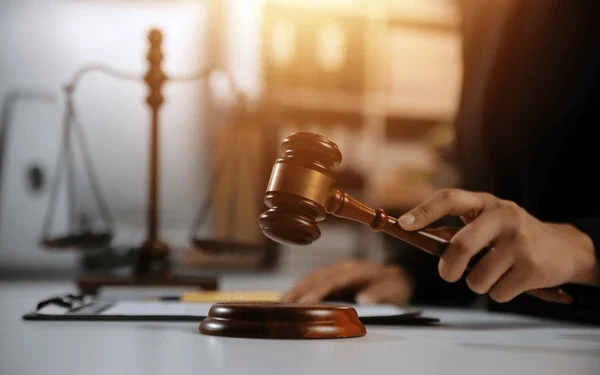 குமாஸ்தா கொலை… நீதிமன்றம் அதிர்ச்சி தீர்ப்பு