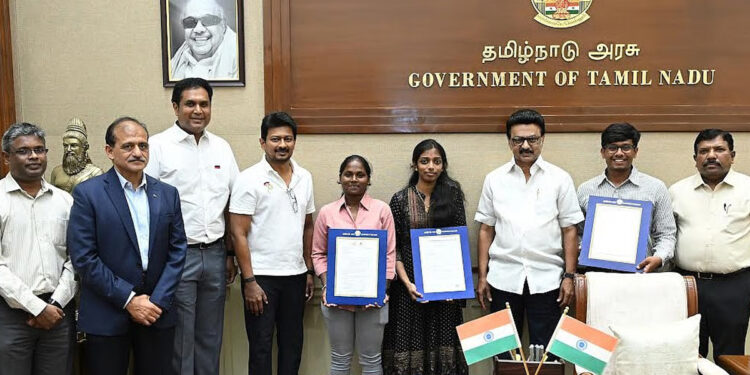 செஸ் வீராங்கனை வைஷாலி உட்பட பலர் அரசுப் பணியில் – முதல்வர் ஸ்டாலின் நியமன ஆணை வழங்கினார்