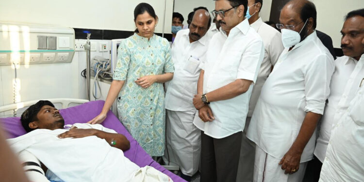 மருத்துவமனைகளில் ‘நோயாளி’ அல்ல, ‘மருத்துவப் பயனாளர்’ என்று அழைக்கும் உத்தரவு : ஸ்டாலின் அறிவிப்பு