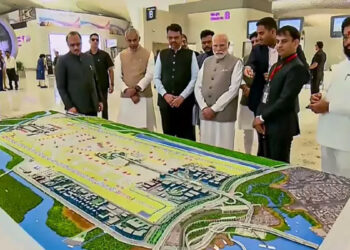 நவி மும்பையில் புதிய சர்வதேச விமான நிலையம் திறப்பு – பிரதமர் மோடி தொடங்கி வைத்தார்