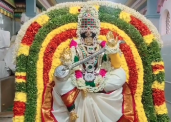 தென்னிந்தியாவிலேயே சரஸ்வதி தேவிக்கு என்று தனி ஆலயம் அமையப்பெற்ற கூத்தனூர் சரஸ்வதி அம்மன் கோவிலில் சரஸ்வதி பூஜை விழா