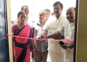 காளிங்கராயன்ஓடை கிராமத்தில் ரூ.12 லட்சம் மதிப்பீட்டில் புதிதாக கட்டப்பட்ண அங்கன்வாடி கட்டிடத்தை S.ராஜகுமார் பயன்பாட்டிற்காக திறந்து வைத்தார்
