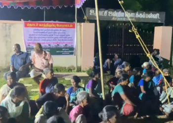 கொள்ளிடம் அருகே தனிநபரால் ஆக்கிரமைக்கப்பட்ட திருபுவனவீரமங்கலம் ஊராட்சி ஒன்றிய துவக்கப்பள்ளிக்கு சொந்தமான இடத்தை மீட்டு தர  காத்திருப்பு போராட்டம்