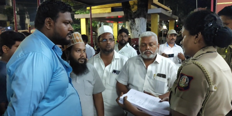 முத்தவல்லிகள் &மசூதி நிர்வாகிகள் செய்துள்ள பல கோடிக்கணக்கான ஊழல் &வஃக்பு சொத்துக்கள் முறைகேடுகள்