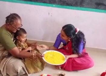 இஸ்லாமிய ஆசிரியை செய்த வியப்பான செயல்..!