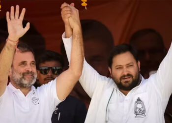 பீஹார் தேர்தல் : இண்டி கூட்டணி முதல்வர் வேட்பாளராக தேஜஸ்வி யாதவ் தேர்வு