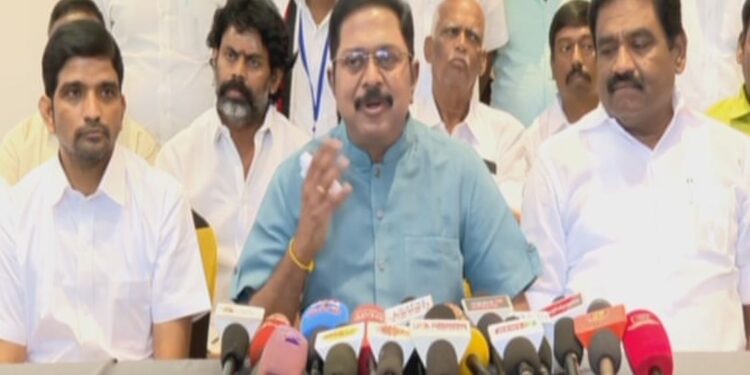 விஜய் தலைமையில் கண்டிப்பா ஒரு கூட்டணி இருக்கு – TTV உறுதி