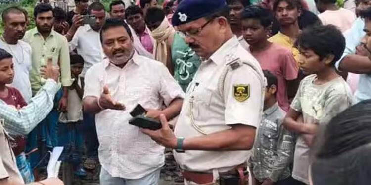 ரீல்ஸ் எடுக்க முயன்ற 4 பேர் வந்தே பாரத் ரயில் மோதி உயிரிழப்பு!