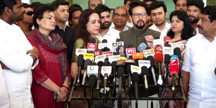 கரூர் கூட்ட நெரிசல் துயரம்: முதல்வர் ஸ்டாலினுக்கு அனுராக் தாக்கூர் கடிதம்!