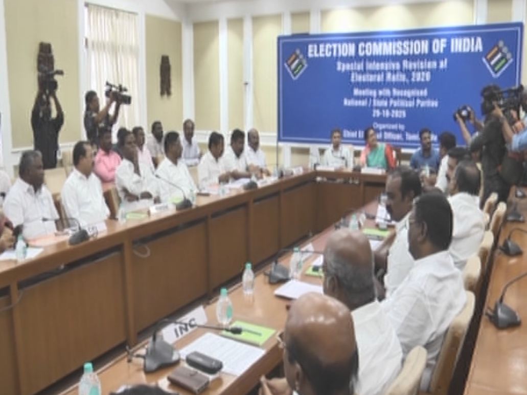 தேர்தல் ஆணையருடன் அனைத்துகட்சிக்கூட்டம் – வரவேற்பும் எதிர்ப்பும்