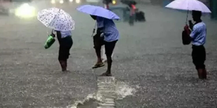 தீபாவளியன்று மழை பெய்யுமா ? வானிலை ஆய்வாளர்  வெளியிட்ட கணிப்பு !