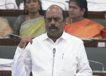 செல்லூர் ராஜு கேள்விக்கு எ.வ.வேலு பதில் : சட்டசபையில் சிரிப்பு சூழ்ச்சி