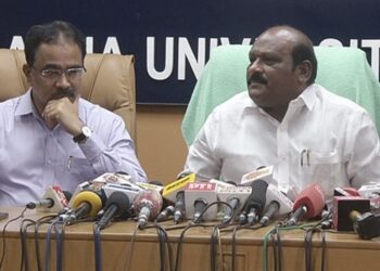 சட்ட முன்வடிவை திரும்பப்பெறும் தமிழக அரசு