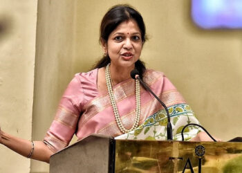 விவசாயிகள் கத்தி கதறும் வரை காத்திருக்கும் அரசு : சௌமியா அன்புமணி குற்றச்சாட்டு