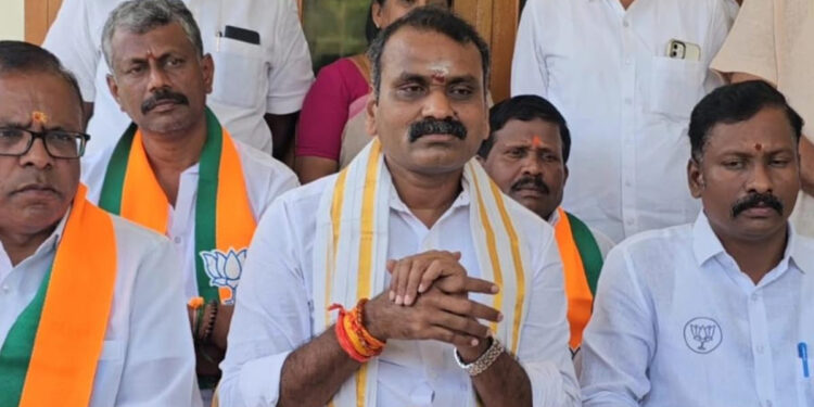 தமிழகத்தில் வெறுப்பு அரசியலை வளர்க்கும் திமுக : எல்.முருகன் குற்றச்சாட்டு