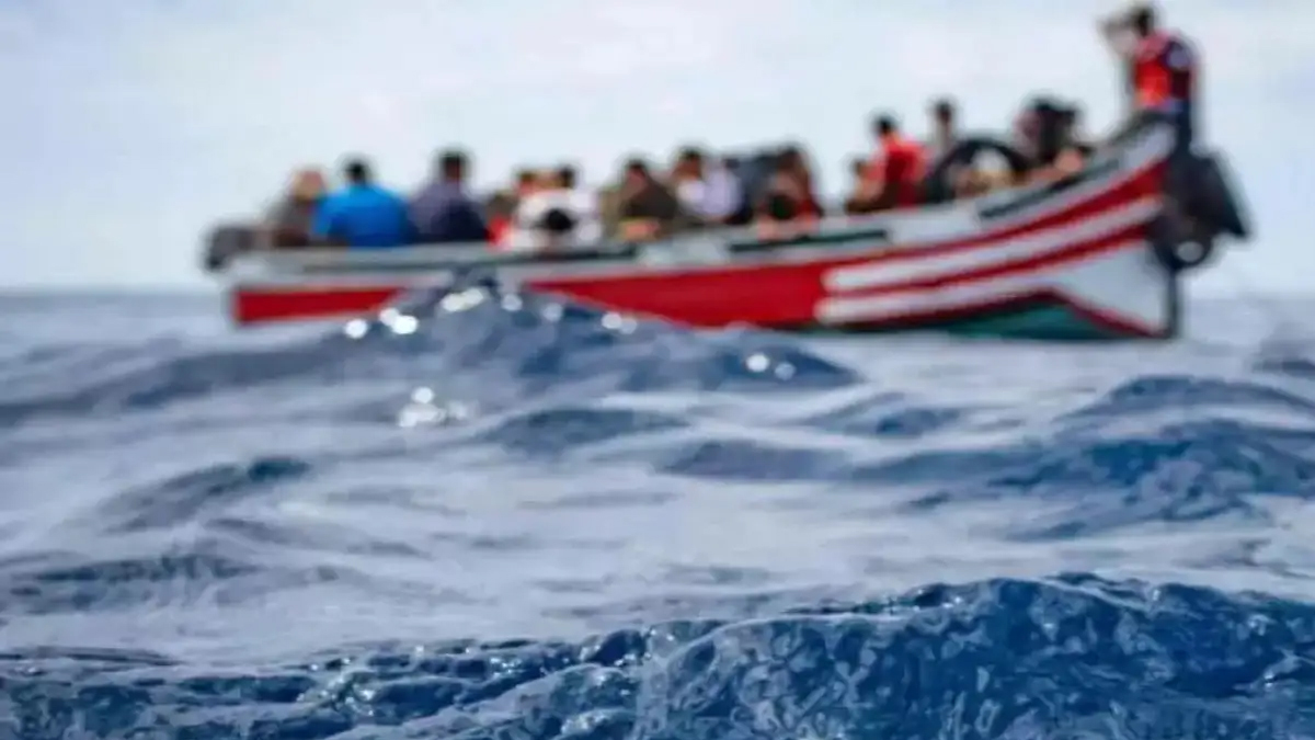 உத்தரபிரதேசத்தில் படகு கவிழ்ந்தது – 8 பேர் மாயம், மீட்பு பணி தீவிரம்