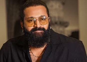 கரூர் துயரம் : “தனி மனிதனின் தவறு அல்ல” – இயக்குனர் ரிஷப் ஷெட்டி கருத்து