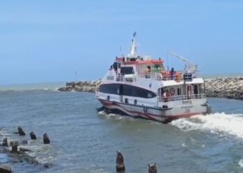 இந்தியா-இலங்கை பயணிகள் கப்பல் போக்குவரத்து நிறுத்தம்