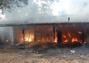 ஆந்திராவில் பட்டாசு ஆலையில் தீ : 6 பேர் உயிரிழந்தனர், 2 பேர் காயம்