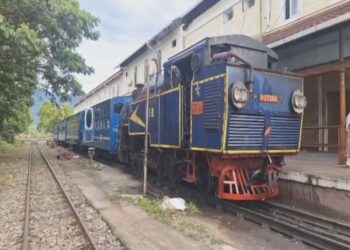 மேட்டுப்பாளையத்தில் மலை ரயில் சேவை மீண்டும் துவக்கம்