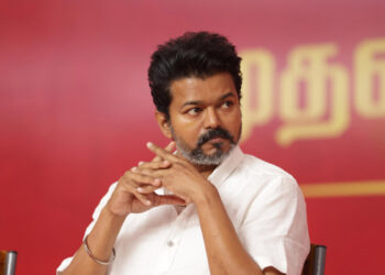 கரூர் துயர் சம்பவம்..விஜய் எடுத்த திடீர் முடிவு !