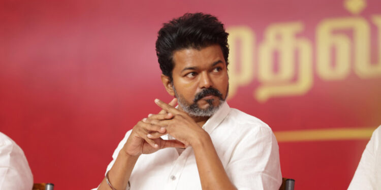 கரூர் துயர் சம்பவம்..விஜய் எடுத்த திடீர் முடிவு !