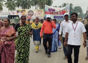 சிறப்பு திருத்தப் பணி நத்ததில் பேரணி!