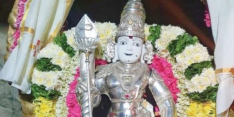 திண்டுக்கல் திருமலைக்கேணி சுப்பிரமணிய சுவாமி கோவிலில் ஐப்பசி கார்த்திகை விழா: திரளான பக்தர்கள் தரிசனம்!