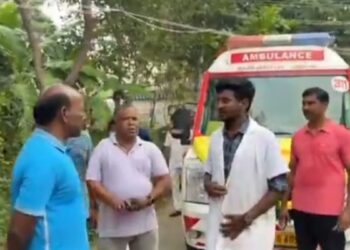  நத்தம் அரசு மருத்துவமனையில் அமைச்சர் திடீர் ஆய்வு