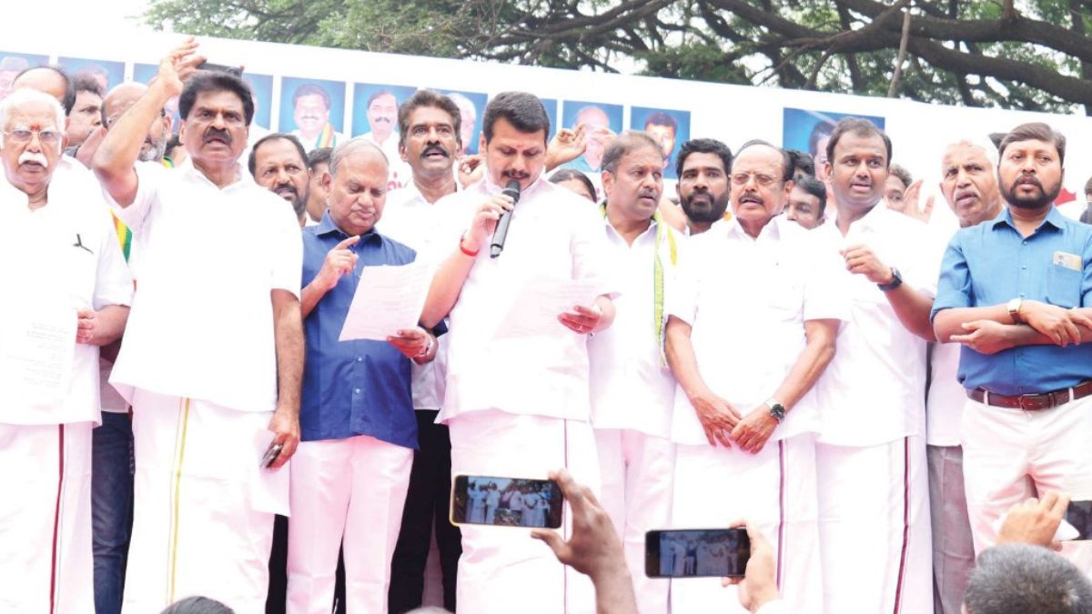 சிறப்பு வாக்காளர் பட்டியல் திருத்தப் பணிக்கு எதிராகக் கோவை அதிரடி!