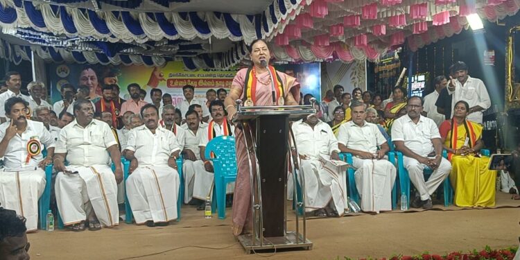 வத்தலகுண்டுவில் ‘உள்ளம் தேடி  இல்லம் நாடி’ நிகழ்ச்சியில் பிரேமலதா விஜயகாந்த்