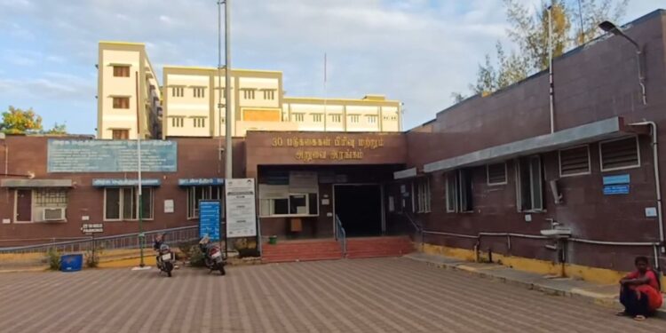 தலையில் கல் விழுந்து தொழிலாளி பரிதாப பலி