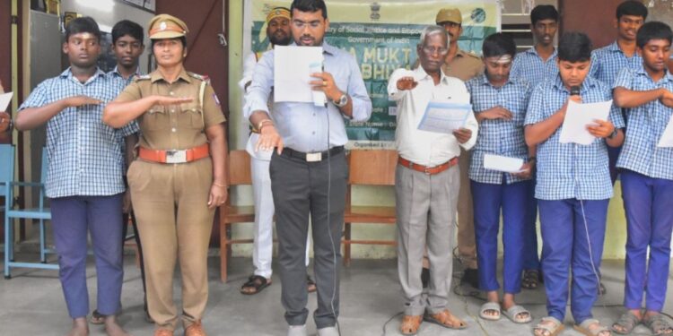 திண்டுக்கல் நேருஜி நினைவு பள்ளியில் போதைப்பொருள் எதிர்ப்பு விழிப்புணர்வு நிகழ்ச்சி