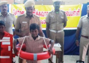 பள்ளி மாணவர்களுக்காகத் தீயணைப்புத் துறையின் பேரிடர் மேலாண்மைப் பயிற்சி.