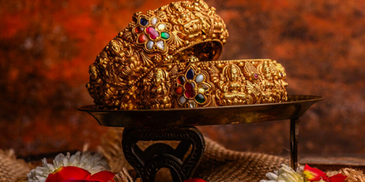 2 நாட்களில் சவரனுக்கு ரூ.1,200 வீழ்ச்சி : தங்கம் விலை ரூ.91,200க்கு சரிவு