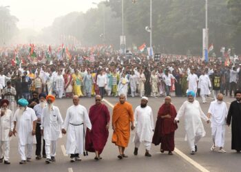 வாக்காளர் பட்டியல் திருத்தத்திற்கு எதிர்ப்பு – மம்தா பிரமாண்ட பேரணி